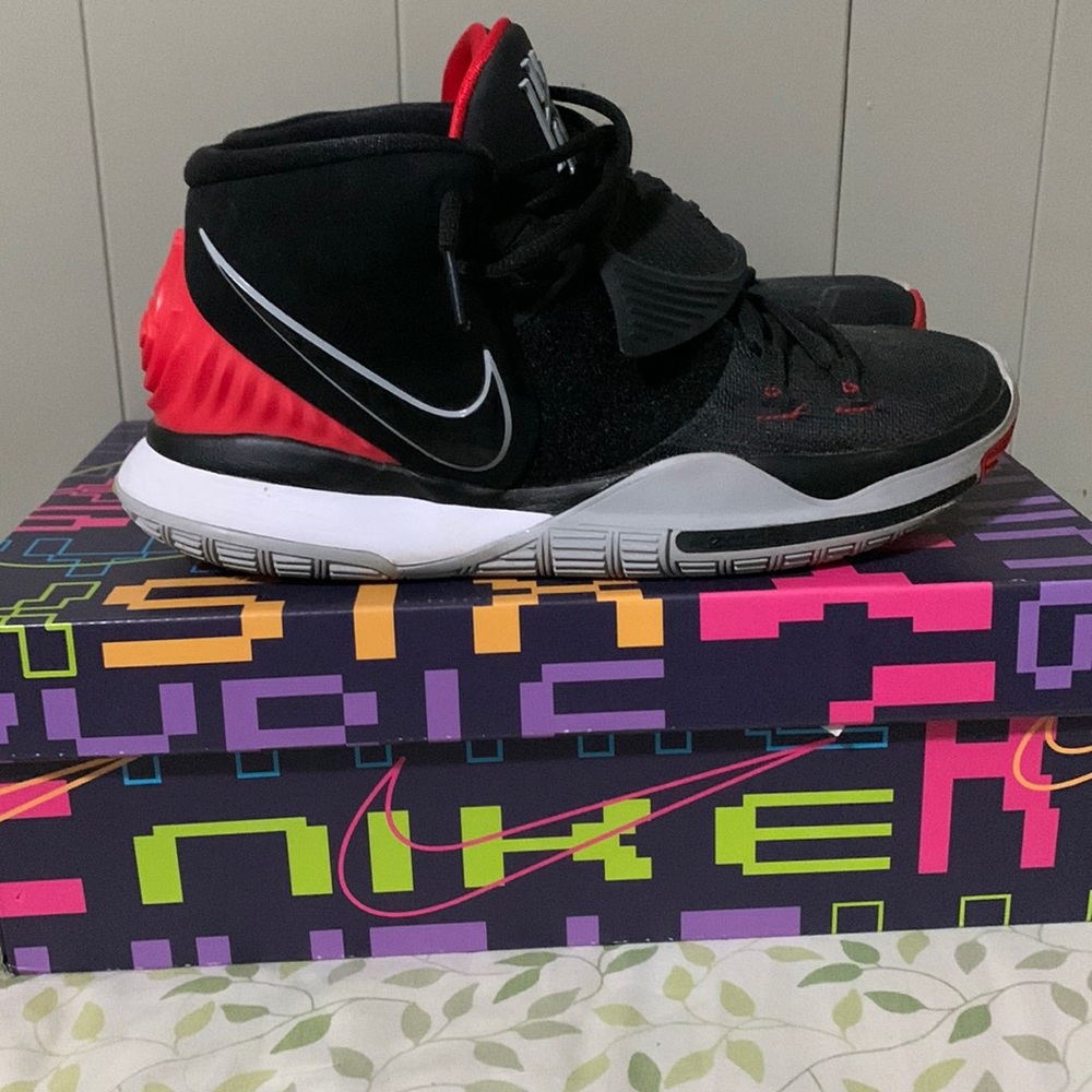 Nike Kyrie 6 Black/Red